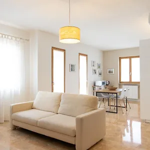 Residenza Aleardo Appartamento Domegliara